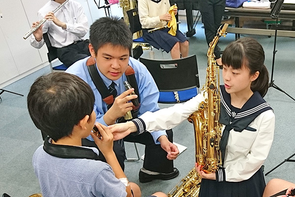 吹奏楽部 オープンキャンパス楽器体験 目白研心中学校 高等学校